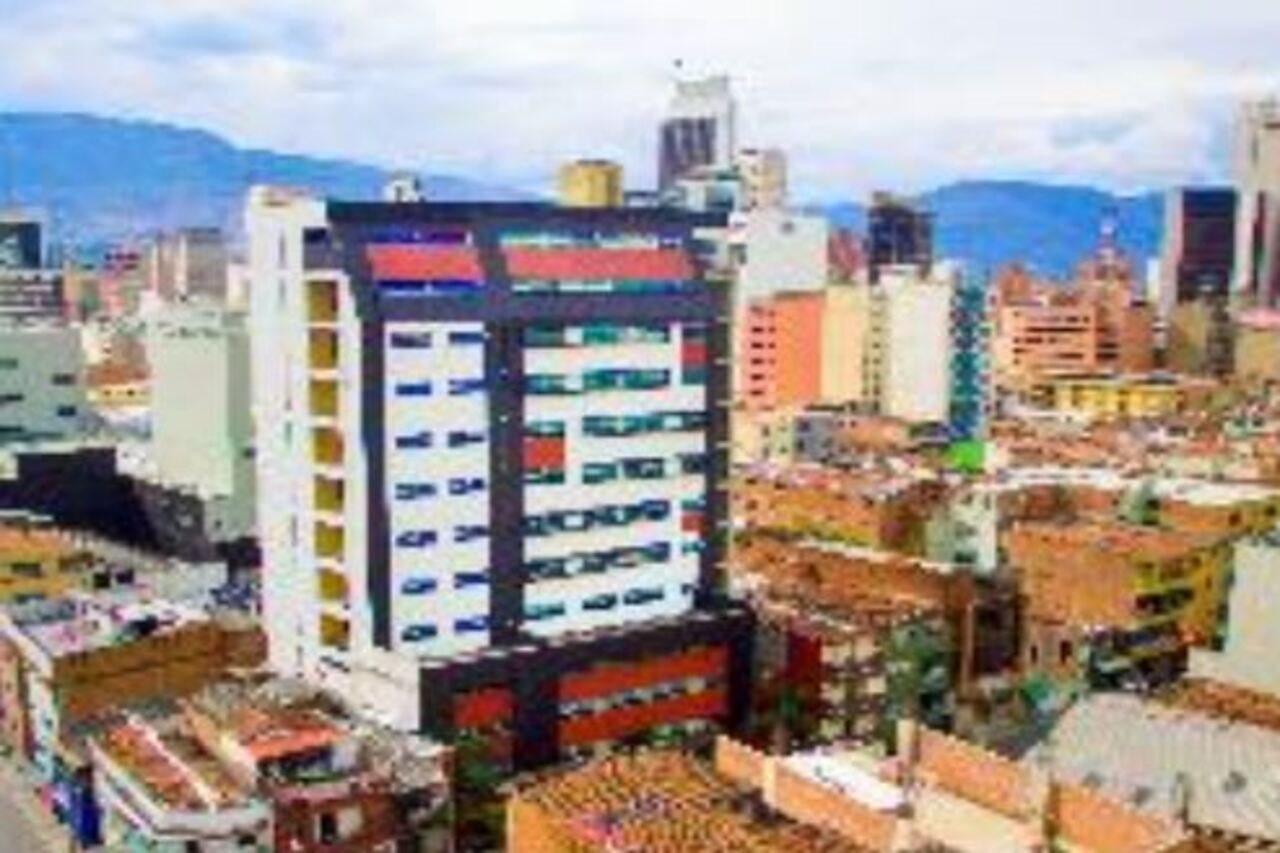 3H Hotel Centro Historico 메딜린 외부 사진