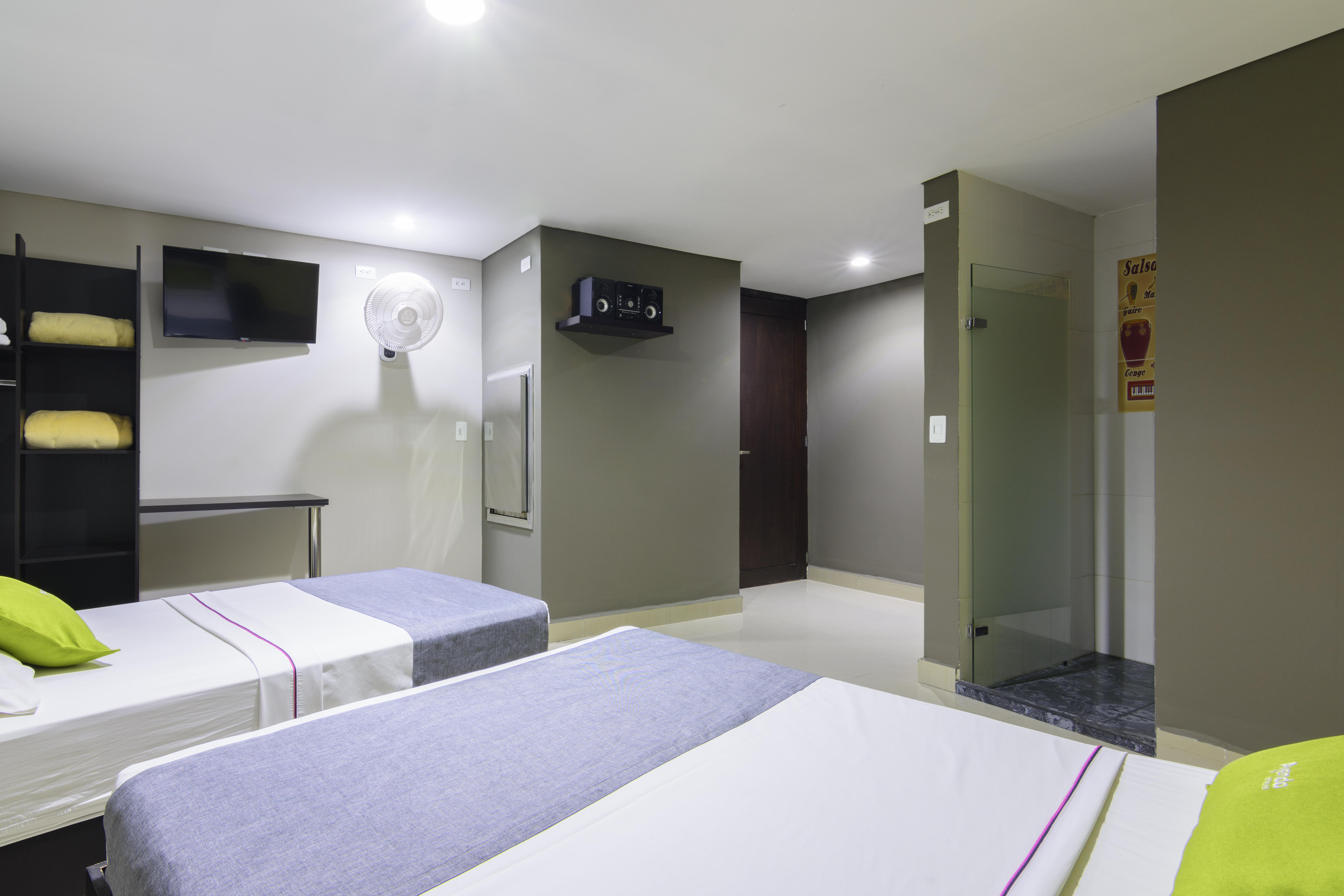 3H Hotel Centro Historico 메딜린 외부 사진