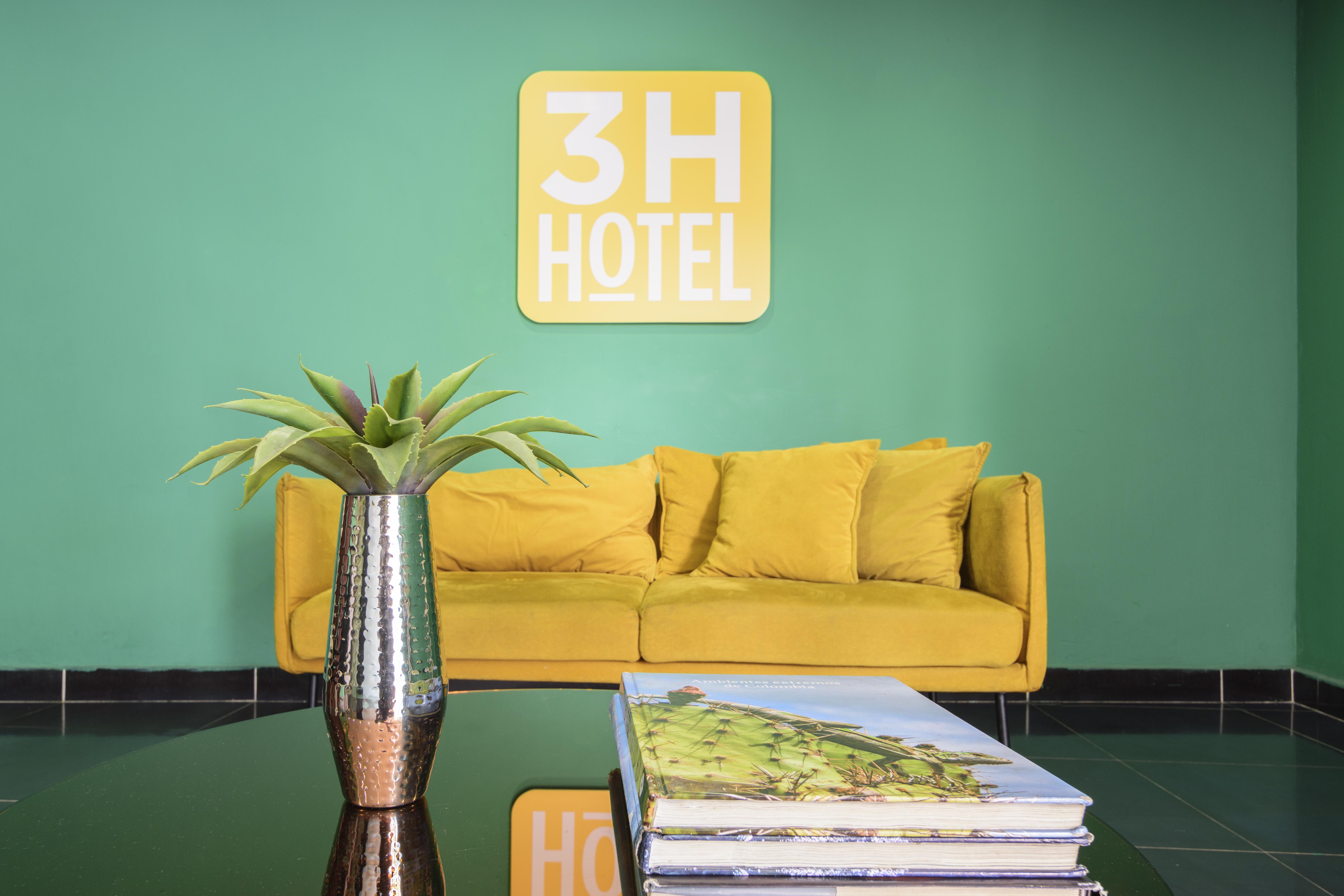 3H Hotel Centro Historico 메딜린 외부 사진