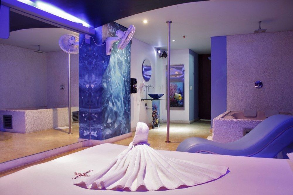 3H Hotel Centro Historico 메딜린 외부 사진